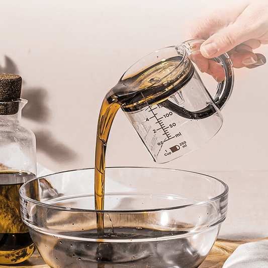 MeasureMate - Adjustable Measuring Cup