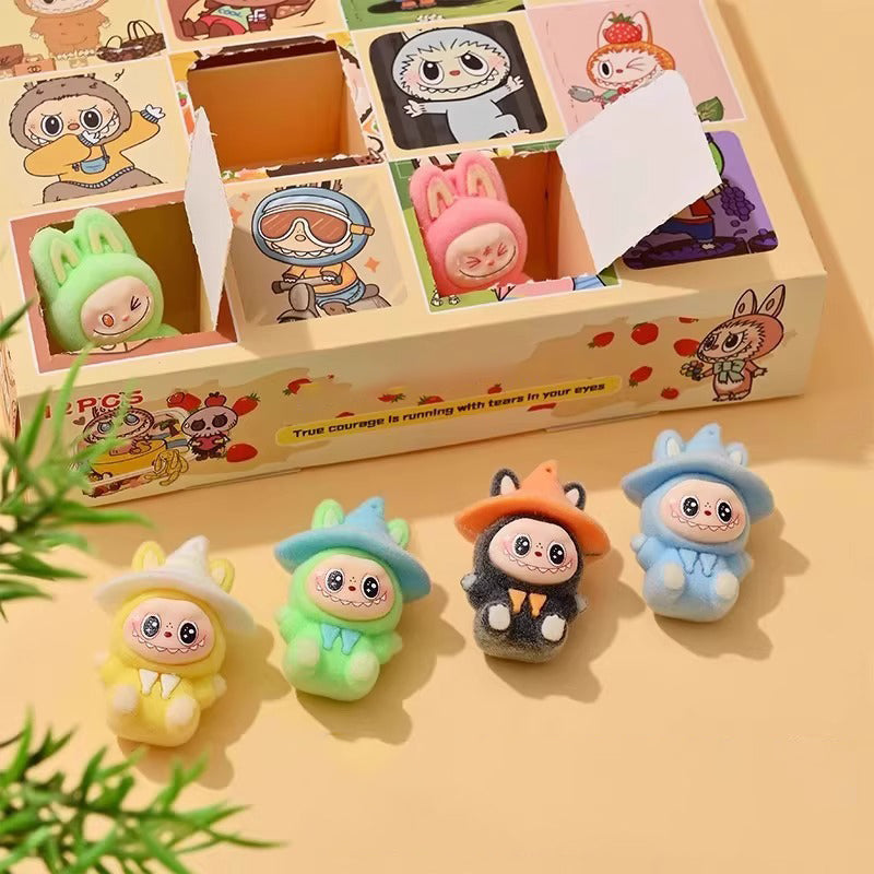 Fluffy Surprise Box – 12 Flocked Figures